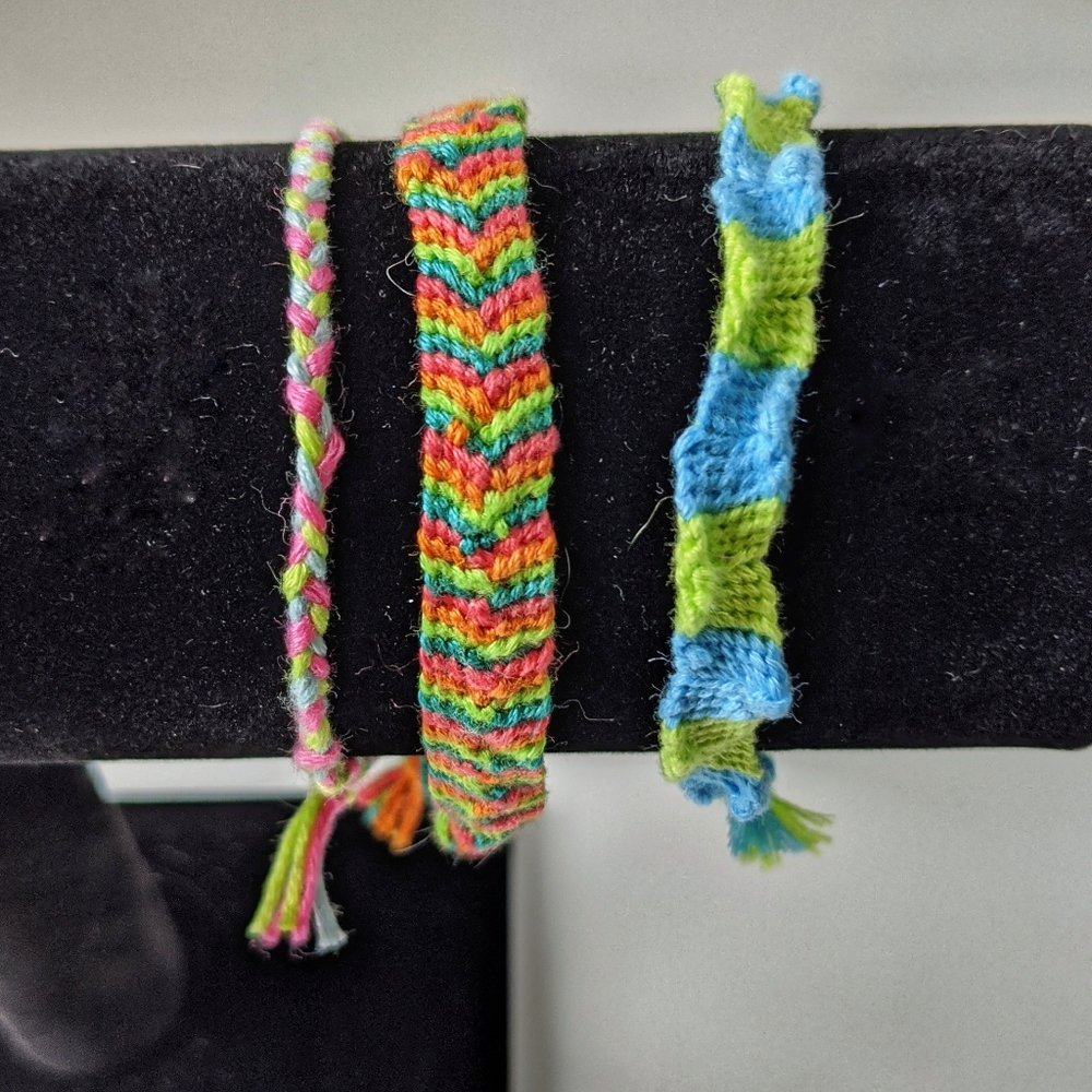 Friendship Bracelets - Picture 3 of 6